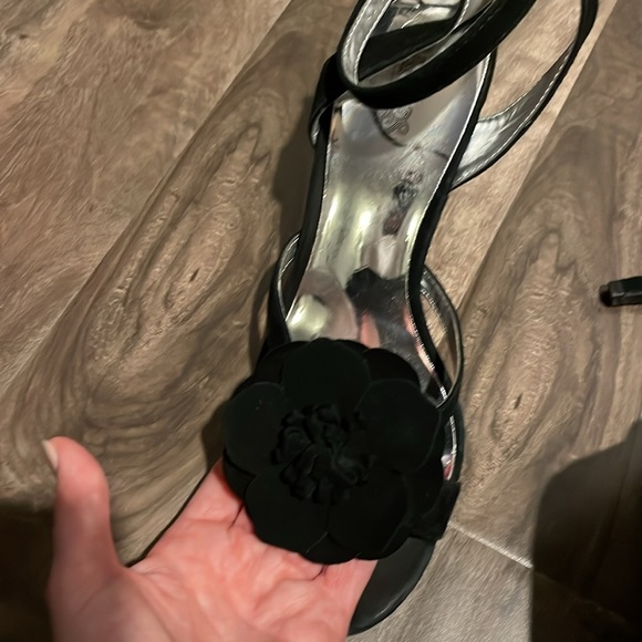 Perfect Black Heels - Picture 6 of 6